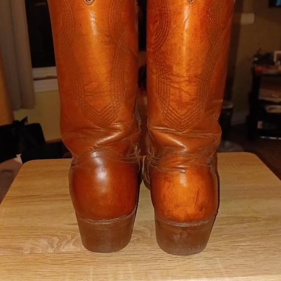 Cowboy steeltoe boots made in USA. ANSI safety code. Size 11D, light brown. - Picture 12 of 15